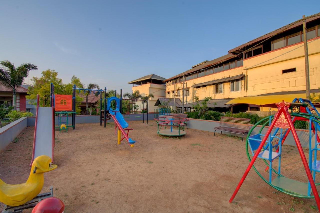 Woodstock Resorts Мадикери Экстерьер фото