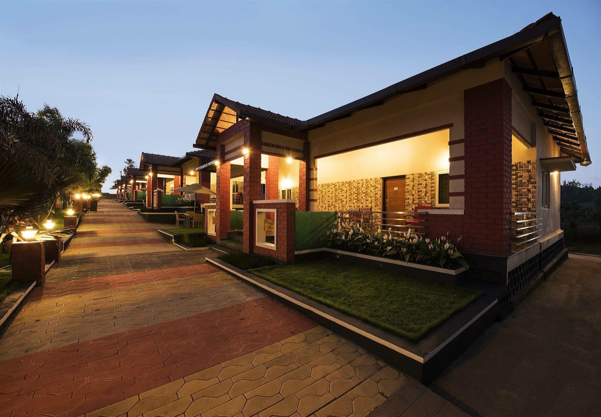Woodstock Resorts Мадикери Экстерьер фото